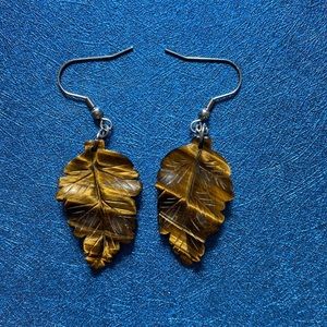 NEW Leaf Earrings